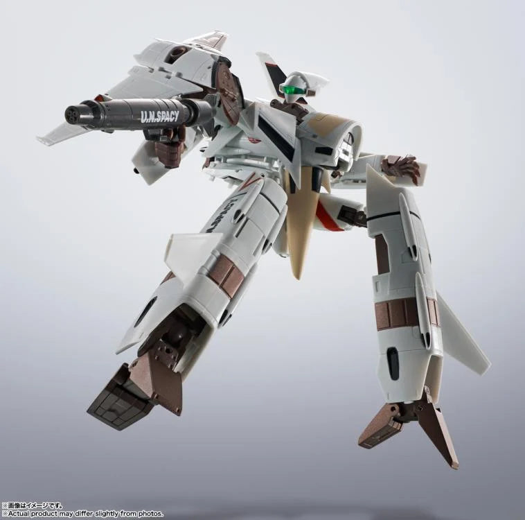 PRESALE | The Super Dimension Fortress Macross: VF-4 Lightning III Flash Back 2012 Hi-Metal R Action Figure