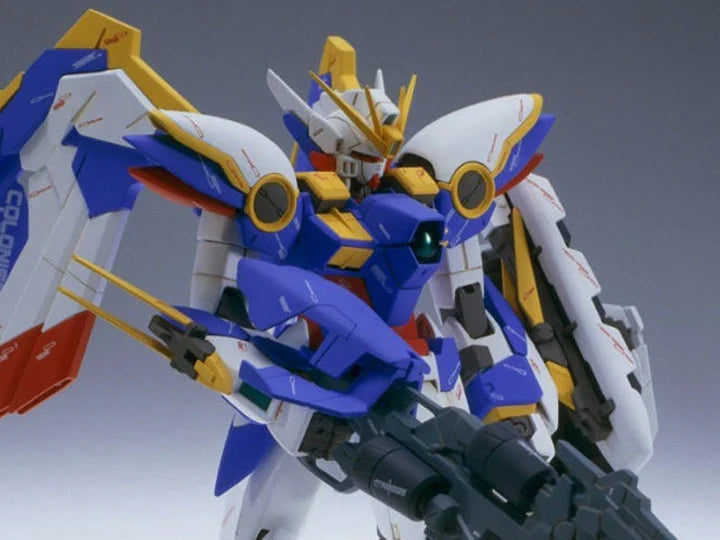 Mobile Suit Gundam Wing Endless Waltz: Wing Gundam Ver. Ka Master Grade 1:100 Scale Model Kit [Bandai]