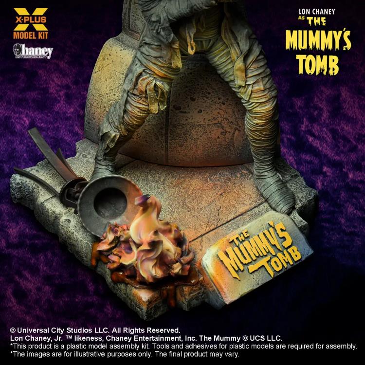 The Mummy's Tomb: Lon Chaney as The Mummy 1:8 Scale Model Kit [X-Plus]