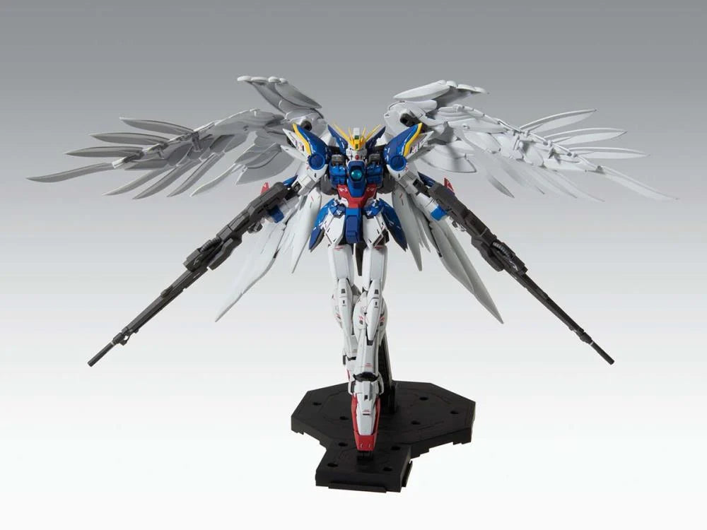 Mobile Suit Gundam Wing Endless Waltz: Wing Gundam Zero Ver. Ka Master Grade 1:100 Scale Model Kit [Bandai]