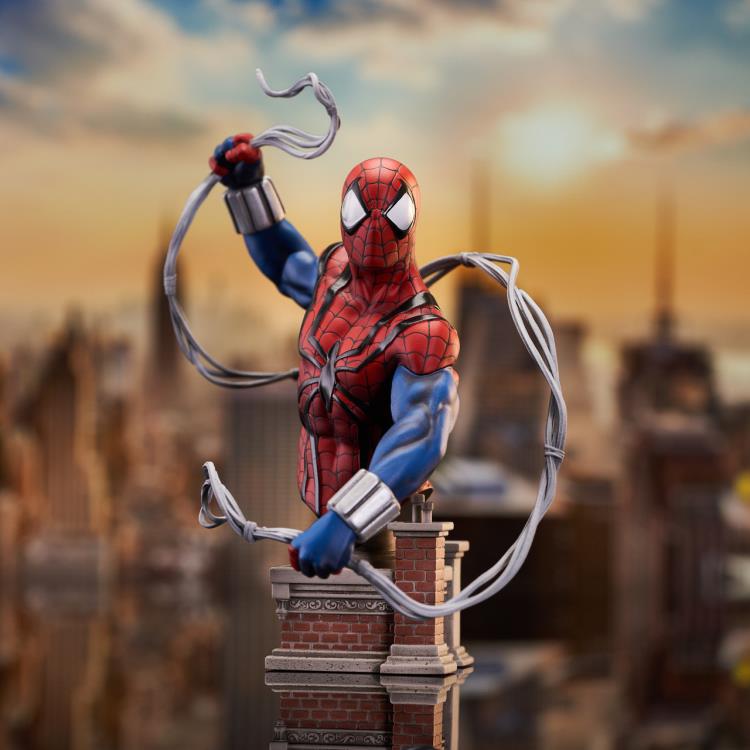 PRESALE | Marvel Comics Ben Reilly 1:7 Scale Mini-Bust