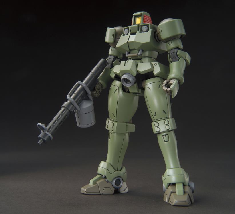 PRESALE | Mobile Suit Gundam Wing - OZ-06MS Leo - Mobile Suit in Action!! (Bandai)