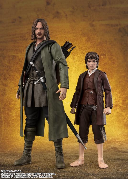 Lord of the Rings Fellowship of the Ring: Frodo Baggins and Gollum S.H.Figuarts Action Figure 2-Pack [Bandai]