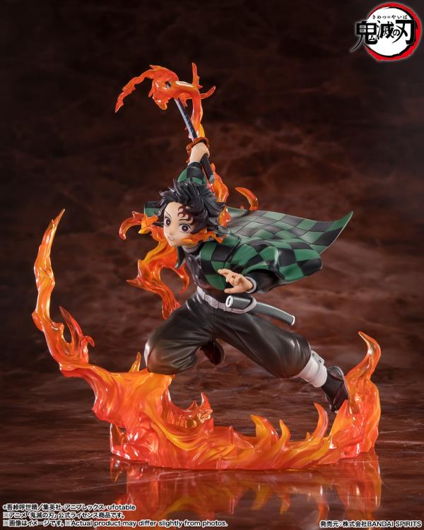 Demon Slayer: Tanjiro Kamado Kyojuro Rengoku's Sword Guard Version FiguartsZERO Statue [Bandai]