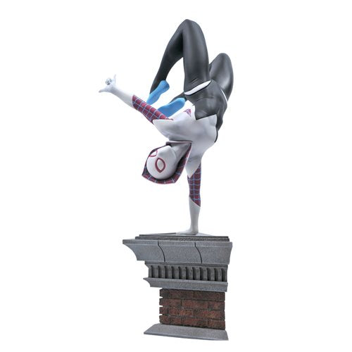 Marvel Comics: Handstand Spider-Gwen Statue [Diamond Select]