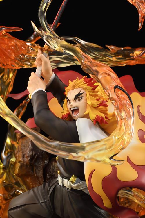 PRESALE | Demon Slayer: Kimetsu no Yaiba - Rengoku Kyoujurou - 1/8 - DX Ver. (Bell Fine)