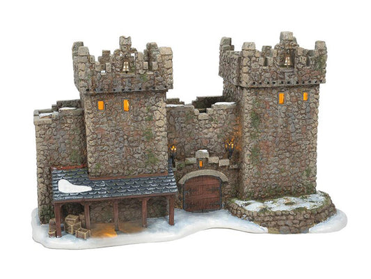 PRESALE | Game of Thrones - Winterfell Castle - Light-Up Village Diorama Figure Statue